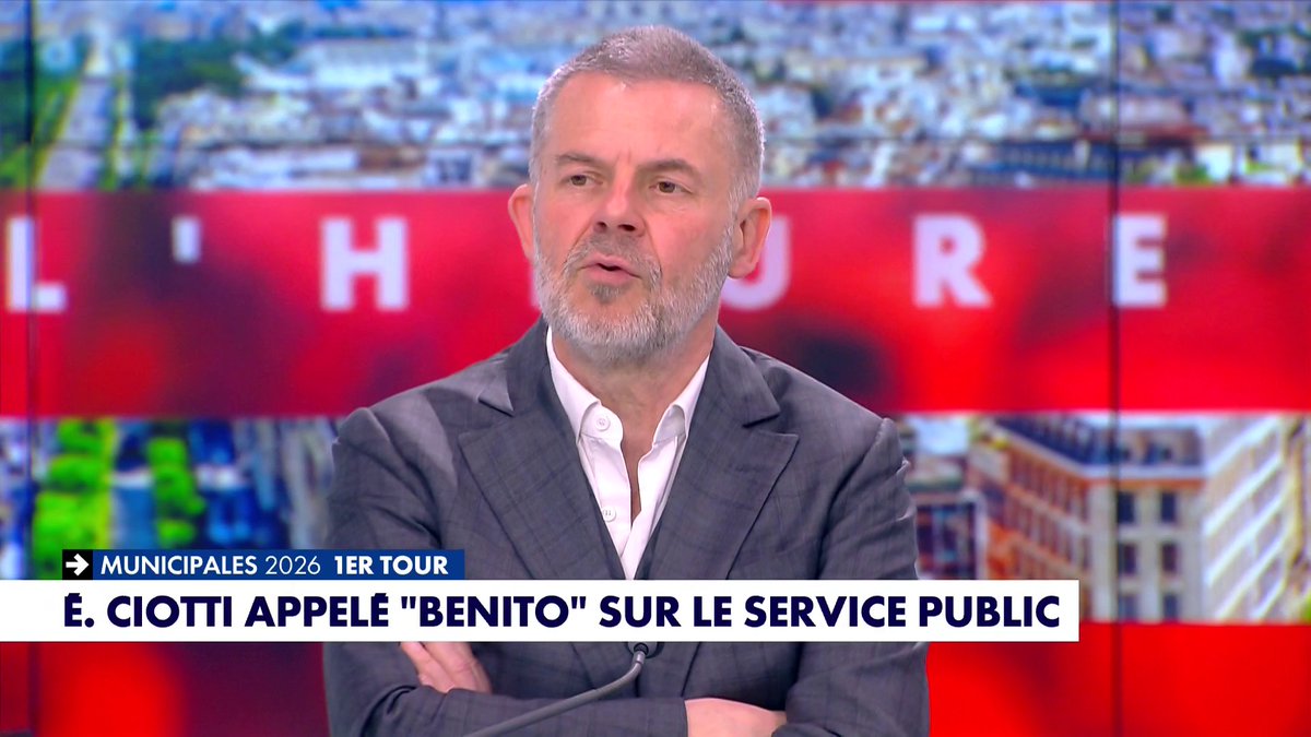 Eric Naulleau, écrivain, sur les propos polémiques tenus par la journaliste Nathalie Saint-Cricq sur Eric Ciotti : «Soit c'est le syndrome de la Tourette, soit c'est ce qu'elle pense» dans #HDPros Toute l'info est à retrouver sur