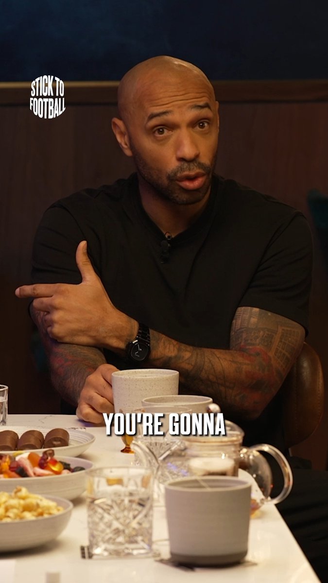 Thierry Henry once found himself on the wrong side of Xavi at Barcelona... 👀 😳