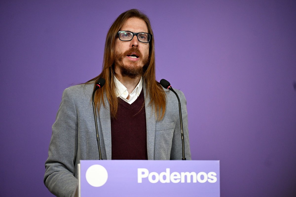 Una semana más planteamos un plan Anti Trump que tiene que ser aplicado inmediatamente por el Gobierno. Bajar el precio del alquiler, prohibir el corte de suministros, nacionalizar Repsol, control del precio de los alimentos o crear un supermercado público. 🎥 Pablo Fernández