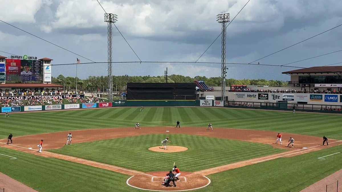 With about 50 family and friends in the park, Kevin McGonigle turned on a first-pitch slider and crushed it 437 feet to right for a 3-run HR, his third homer of the spring and second in Grapefruit League play. 5-0 Tigers.