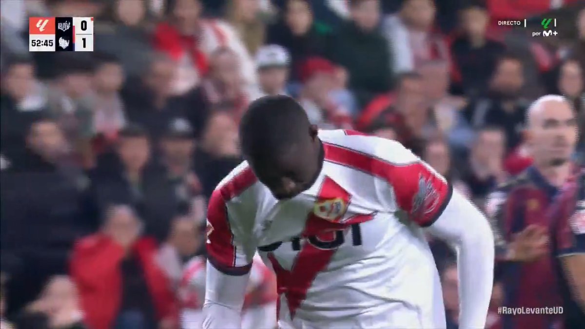La expulsión de Mendy. #LaCasaDelFútbol #LALIGAEASPORTS