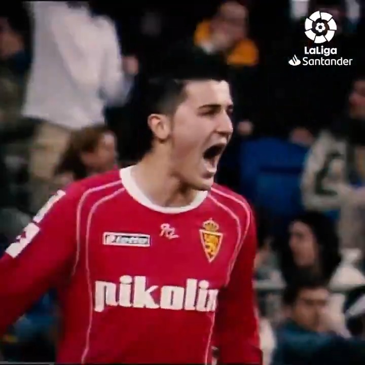 Golaço de David Villa contra o Real Madrid, ainda jogando pelo Zaragoza. 🔥