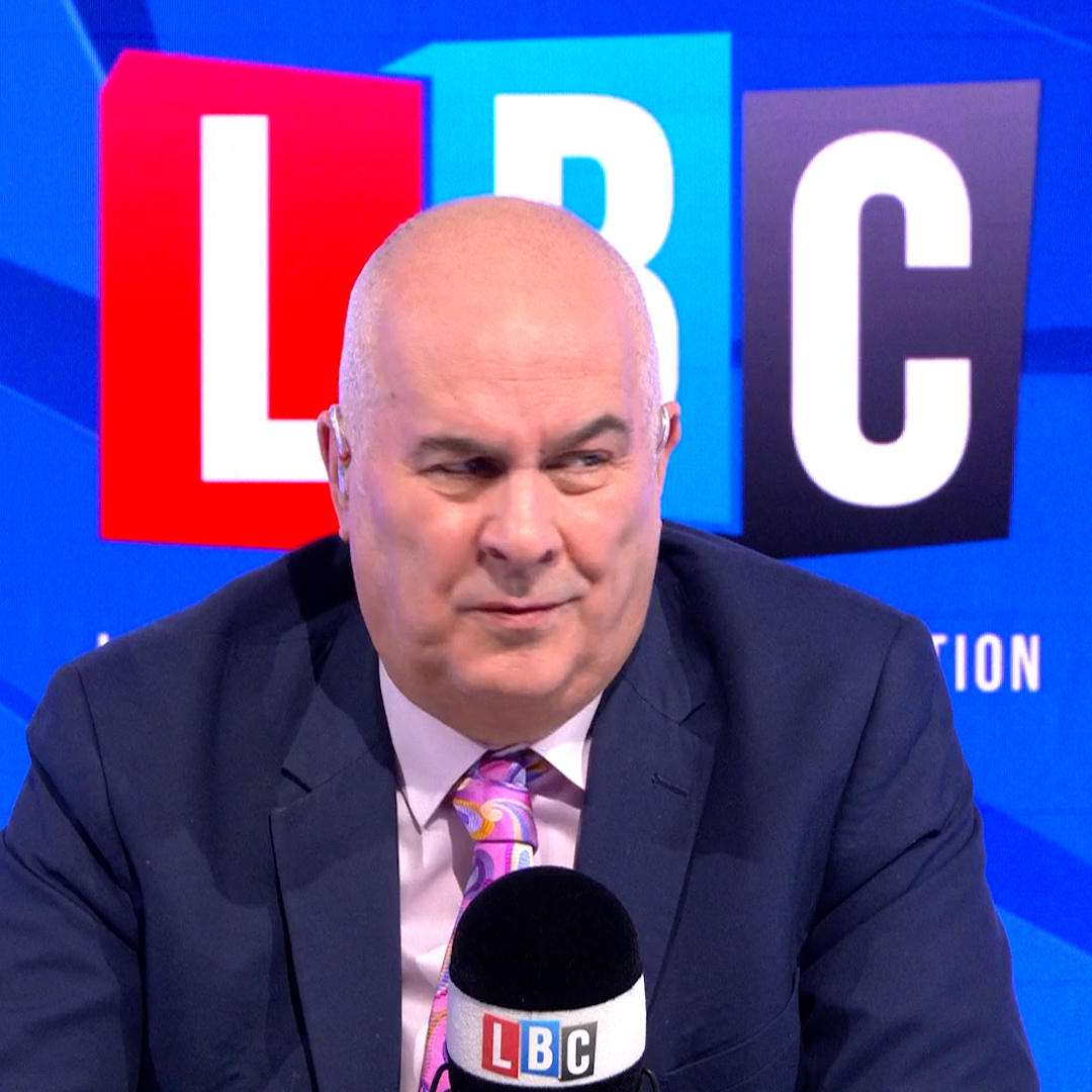 "You want them to win? Wow..." Iain Dale 🏴🇬🇧 ⚒️ can't quite believe caller David, who has rung in to support Iran.