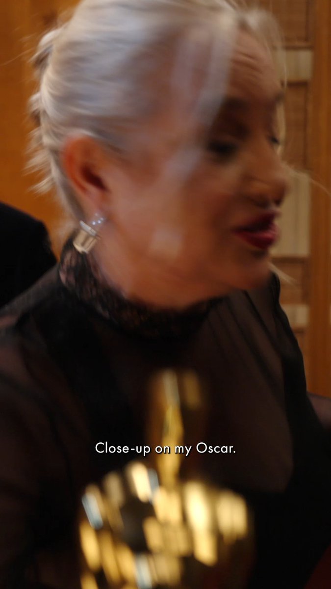 We see the vision! Team FRANKENSTEIN celebrates their Best Production Design win backstage. #Oscars