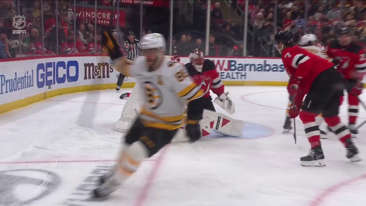 THAT IS SO FILTHY, DAVID PASTRNAK 🥵 📺: ESPN ➡️