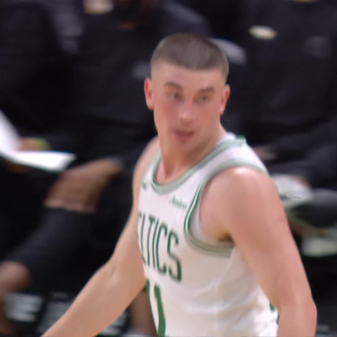 Payton Pritchard from literally anywhere