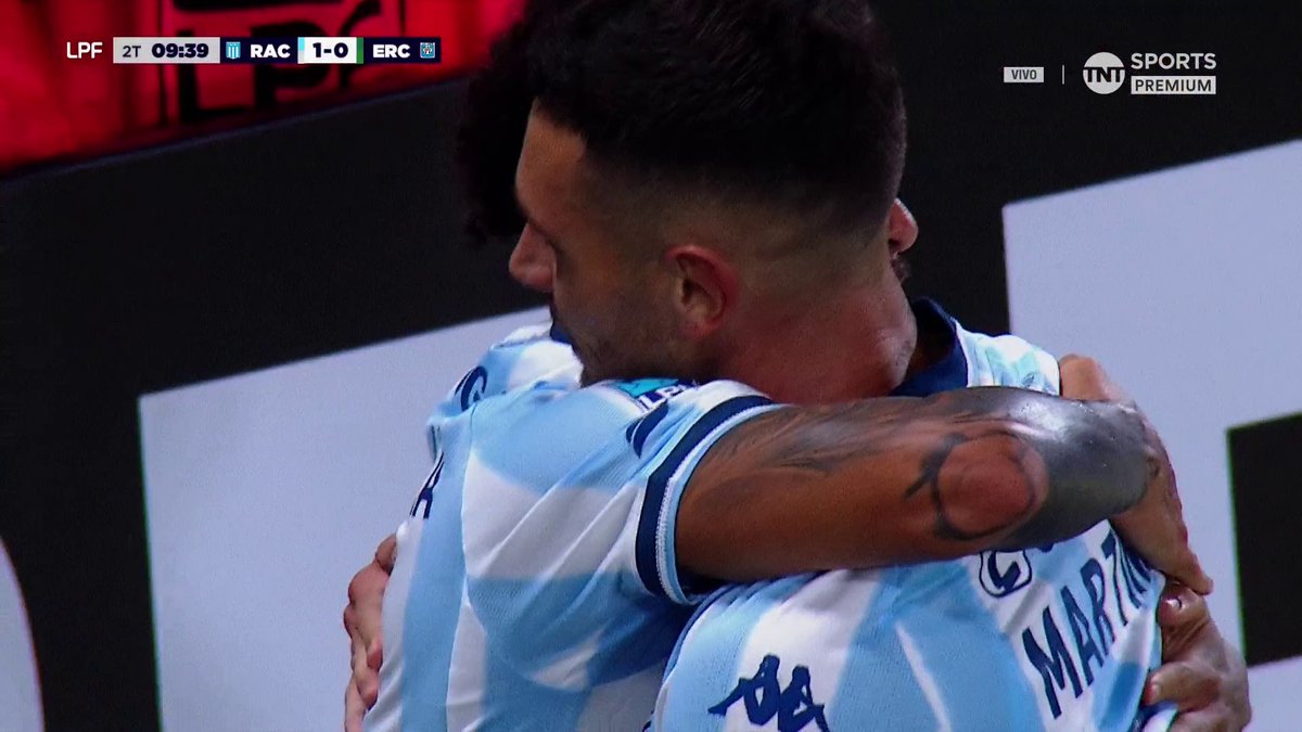 ADRIÁN EMMANUEL MAAAR-TIII-NEEEZ Y EL PRIMERO DE RACING VS. ESTUDIANTES DE RÍO CUARTO ⚽9️⃣ #LPFxTNTSports Viví el Torneo Apertura 2026 por TNT Sports Premium y disfrutalo también en HBO Max 👉 #Suscribite