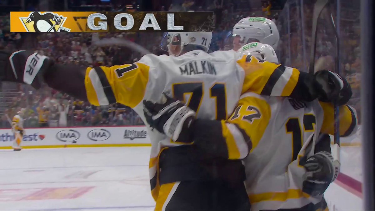 Malkin ➡️ Rust ➡️ Back of the net The Pittsburgh Penguins are now up 6-2! 🇺🇸: ESPN ➡️ 🇨🇦: Sports on Prime Canada ➡️