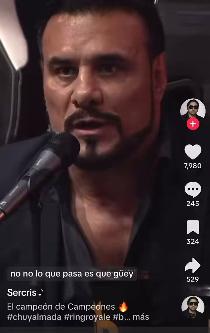 Vean este edit que le hicieron al papasito de Chuy Almada vs El más perdedor de todos los tiempos jajajaja 😝 (PUTRÓN), además vean los golpes que da Chuy, muy técnicos. 👏🏻 #LCDLF6 #RingRoyal Hasta Eleazar Gómez salió en el tema jaaa