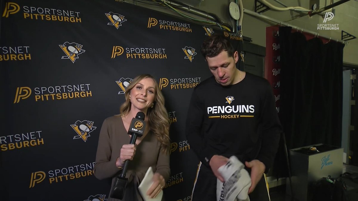 Evgeni Malkin after tonight's statement win vs Colorado 👊 "We have a good team ... I think we look strong."