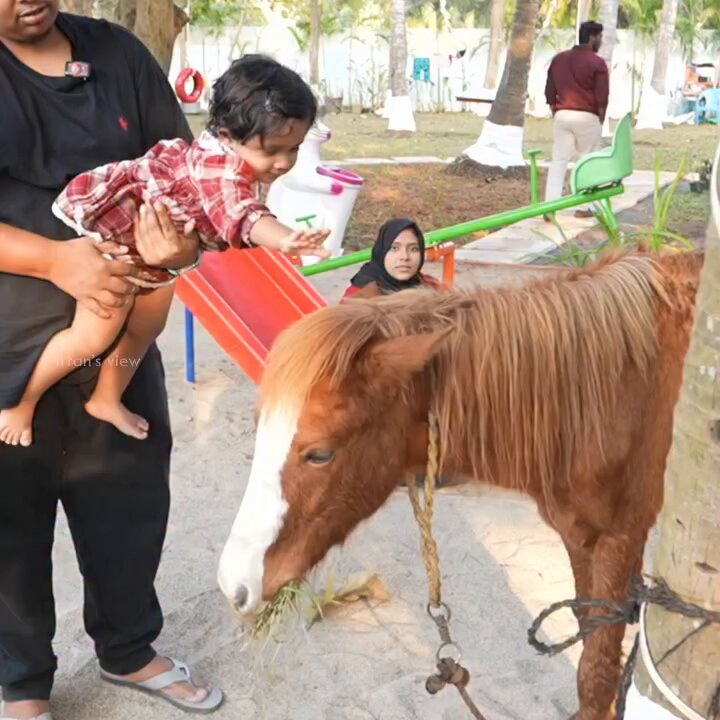 Dey siruchi mudiyala da😹😹😹