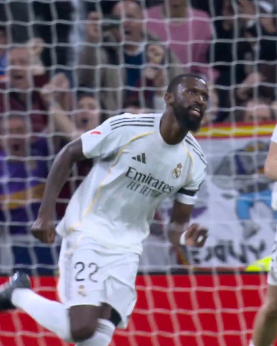 Simplemente Antonio Rüdiger. 🙌 Real Madrid C.F. | LALIGAHighlights