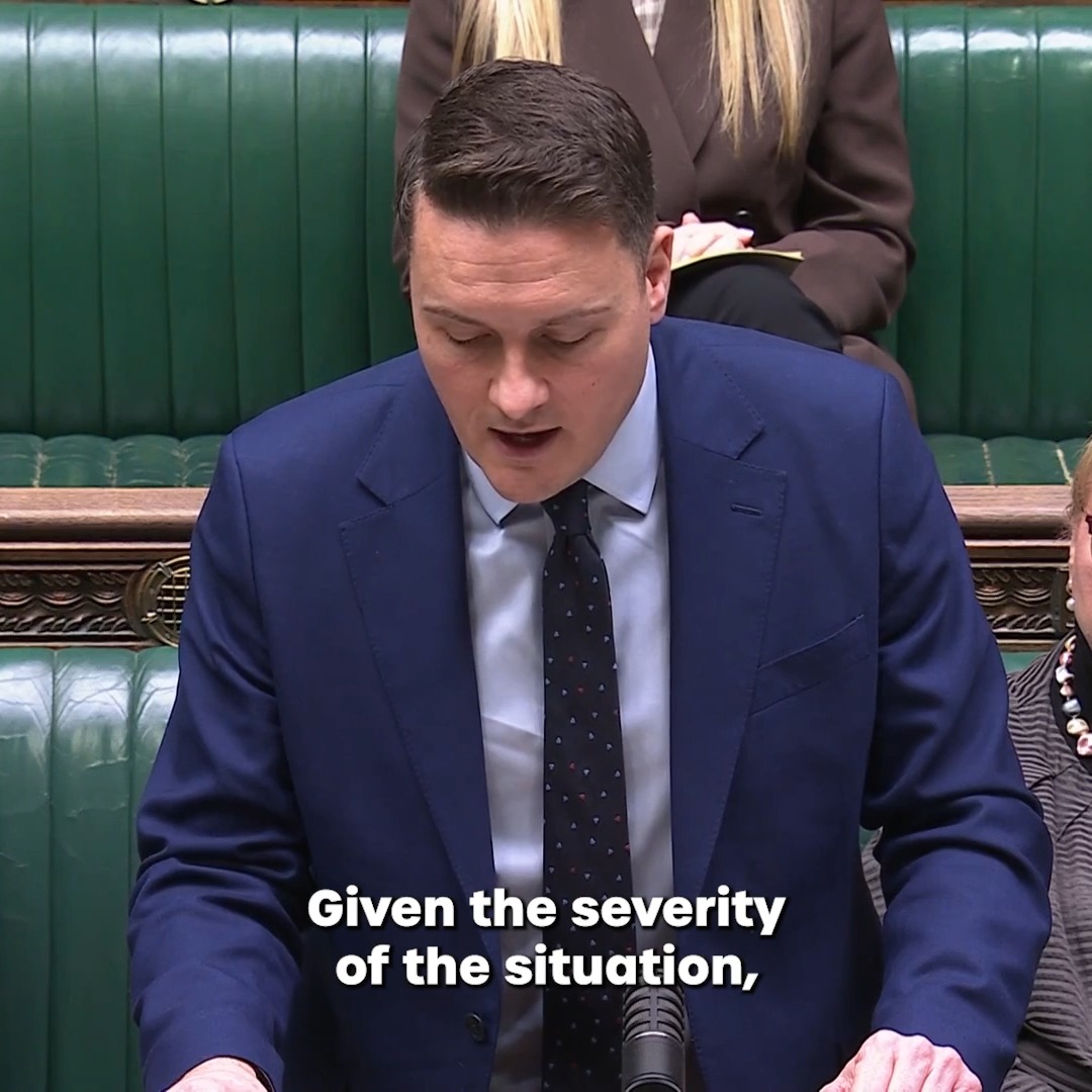 Health and Social Care Secretary @WesStreeting updates MPs on the outbreak of meningococcal disease in Kent. "We will begin a targeted vaccination programme for students living in halls of residence at the University of Kent in Canterbury, which will begin in the coming days."