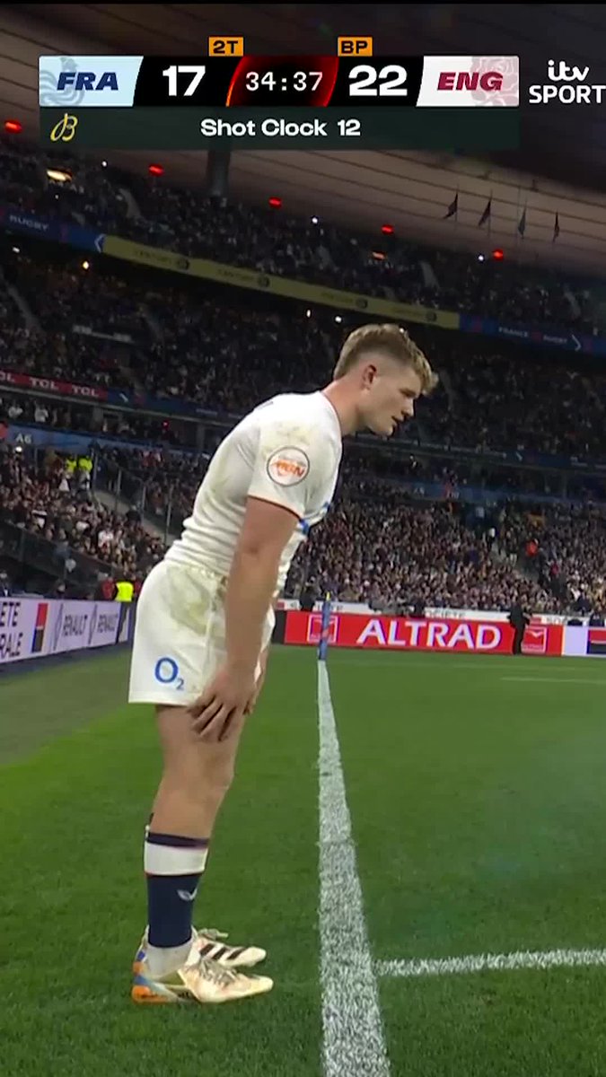 No tee? 🏉 No bother 💥 What a piece of skill from Fin Smith 👏 #ITVRugby | #GuinnessM6N
