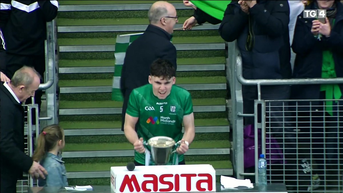 Scór Lán-Ama @thegreenscbs 1-16 (19) @Coláíste Mhuire Mullingar 3-11 (20) Comhghairdeas le @Coláiste Mhuire Mullingar , seamipíní peile Corn Uí Ógáin 2026 .👏 #GAABeo