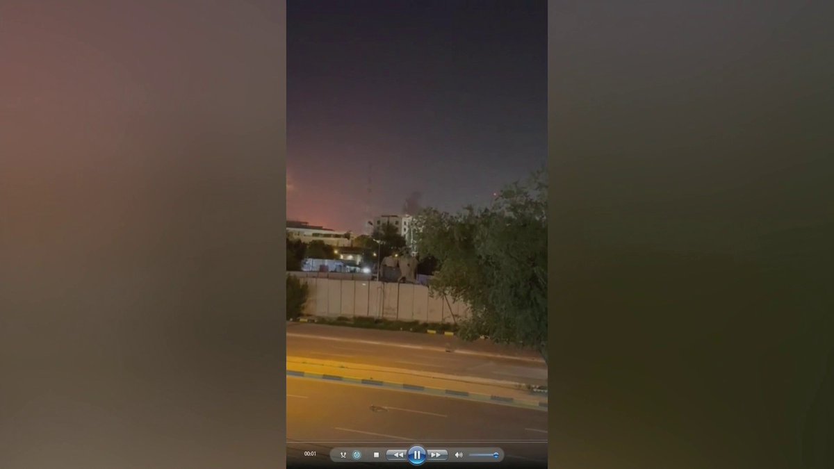 صور خاصة بالعربية لانفجارات بالمنطقة الخضراء في بغداد قناة العربية