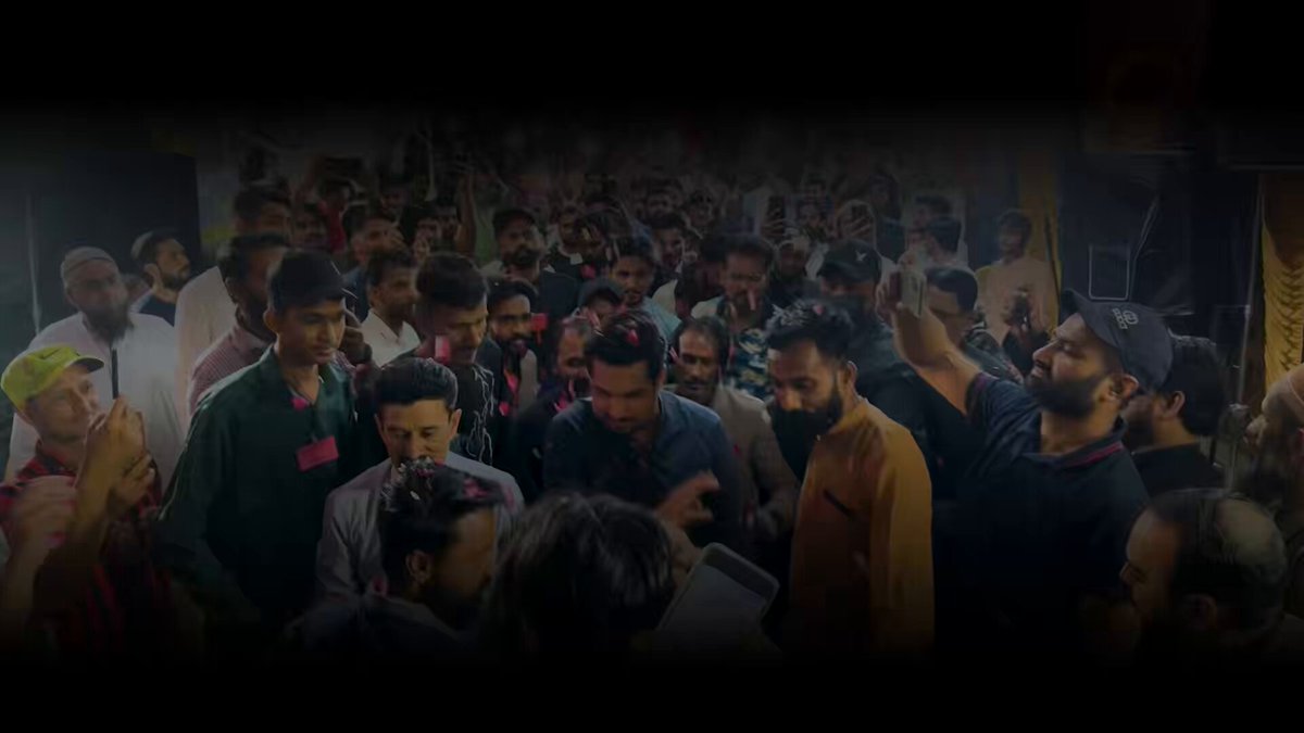 قوم کے ساتھ اٹھہتر سال سے فراڈ کرنے والے لیڈر ملک میں جمہوریت لانے کا ڈرامہ کرتے ہیں لیکن اپنی پارٹیوں میں جمہوریت نہیں لاتے۔۔۔ کیوں؟؟ عوام راج تحریک ایک جمہوری سیاسی جماعت کے قیام کی جدوجہد کر رہی ہے اور اسی سلسلے میں اوررنگی ٹاؤن یونین کونسل 4 میں کارنر میٹنگ کا انعقاد ہوا۔