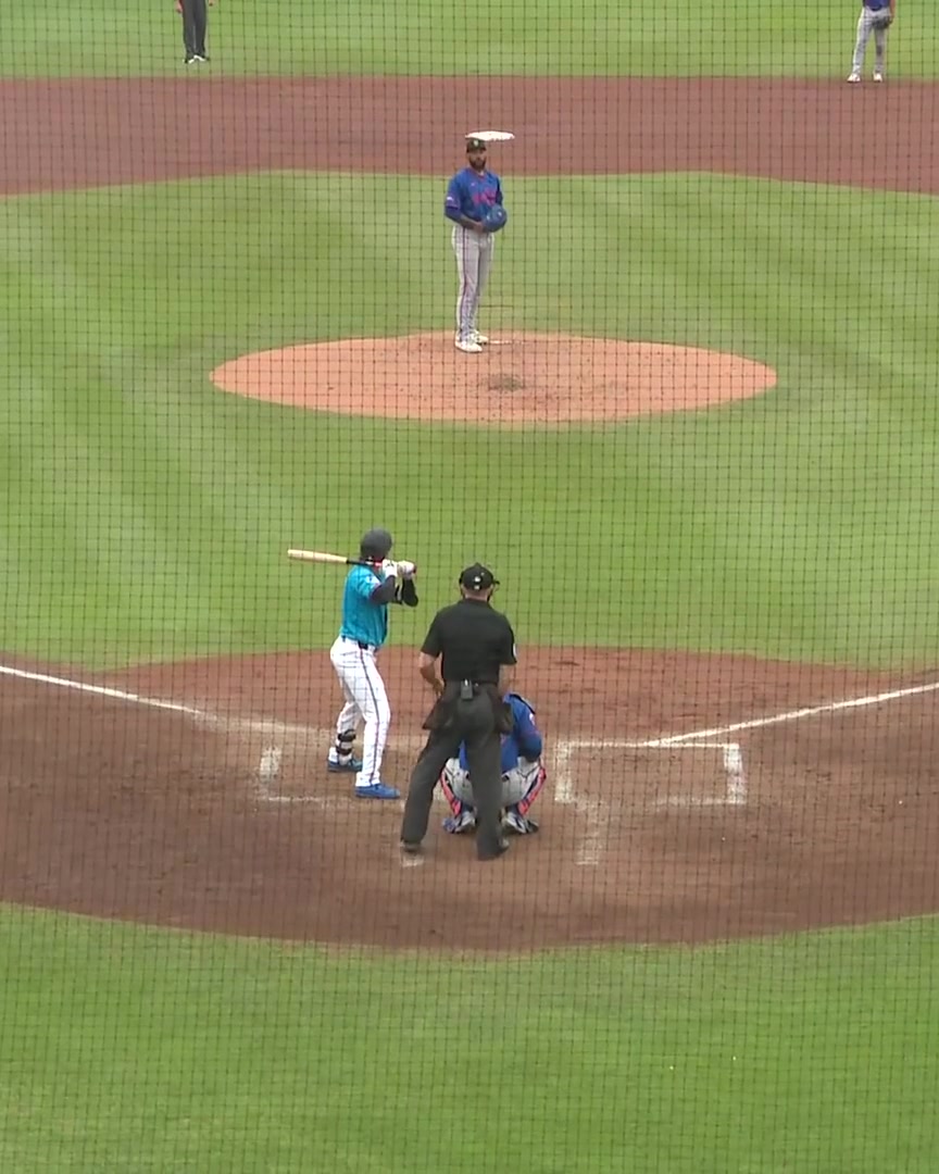 Four perfect innings for Sean Manaea!