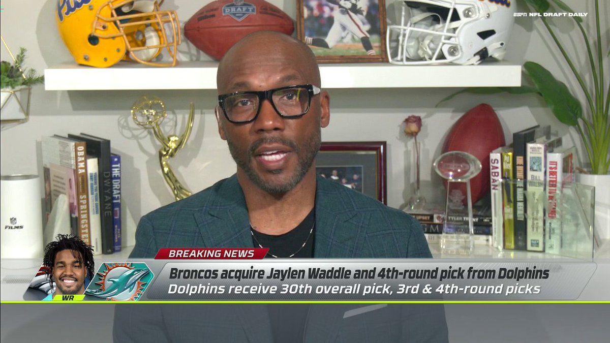 "If you're a Denver Broncos fan you're going, 'We just leveled up offensively.'" Louis Riddick reacts to Jaylen Waddle going to the Broncos 🏈