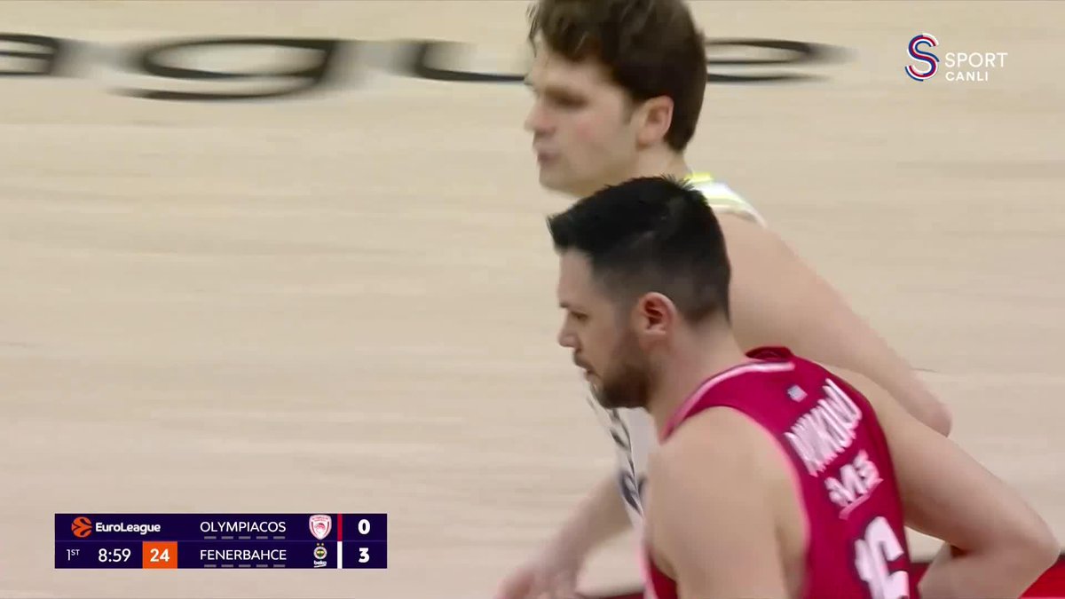 🟡🔵 Açılış basketi Tarık Biberovic'ten!