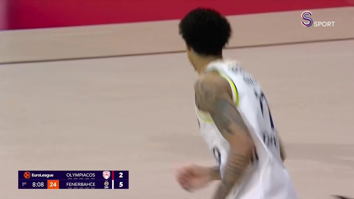 Wade Baldwin'in pasında Brandon Boston smacı vuruyor 💪