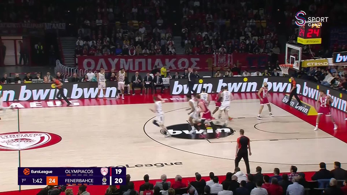 Talen Horton-Tucker'dan da açılış geliyor 😎
