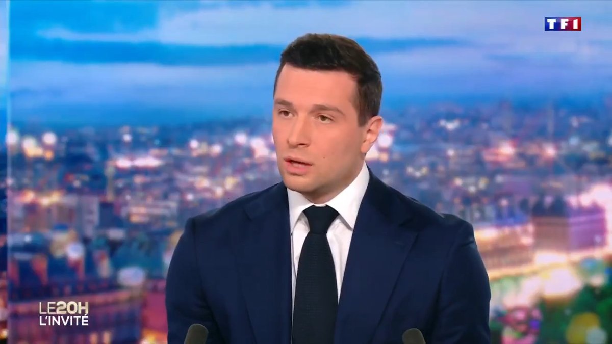 Nous sommes en capacité de l'emporter dans des dizaines de communes au 2nd tour. Je suis dans une démarche d'ouverture à la droite pour battre la gauche et l'extrême gauche, qui proposent notamment de désarmer nos policiers, de légaliser les squats et d'augmenter les impôts !