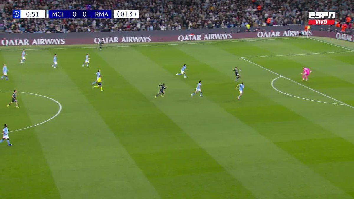 AY FEDE... ¡Valverde tuvo el cuarto de la serie para el Merengue pero no pudo definir ante Donnarumma! 📺 Toda la #UCL por #DisneyPlus Plan Premium