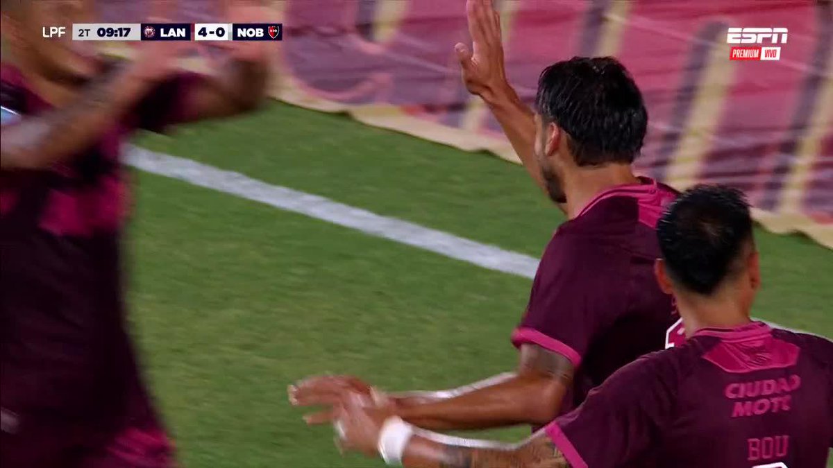 😳🇦🇷 NEWELL'S SACÓ DEL MEDIO LUEGO DEL 4TO GOL Y LANÚS YA LE HIZO EL ¡¡5-0!!