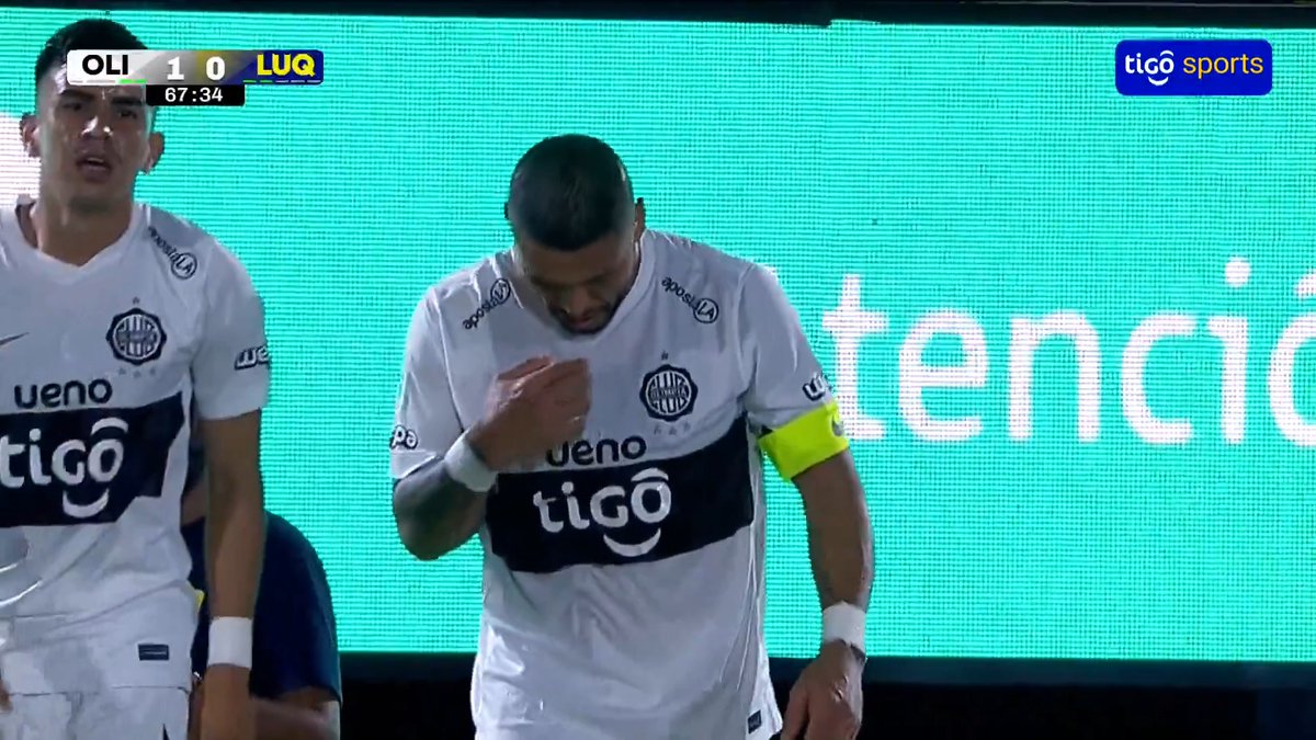 ⚽️¡CUANDO NO, CAPITÁN! Richard Ortiz rompió el cero para del Decano en Sajonia. 📺Tigo Sports ▶️Viví el #AperturaAPF2026 por