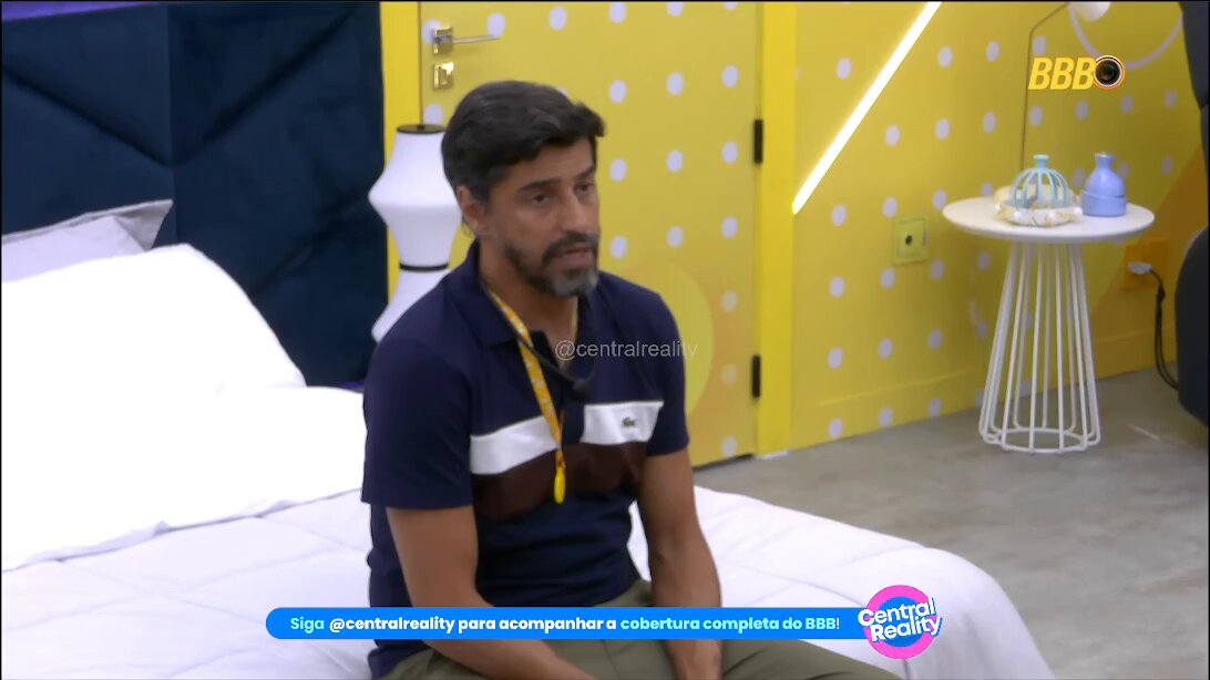 Cowboy: "Me decepcionei com o Juliano, achei que ele tinha muito a mostrar, achei que fosse um cara até mais experiente, por ter mais janela... Ele simplesmente: 'tô com preguiça de pensar, deixa eu seguir a Ana Paula'." #BBB26
