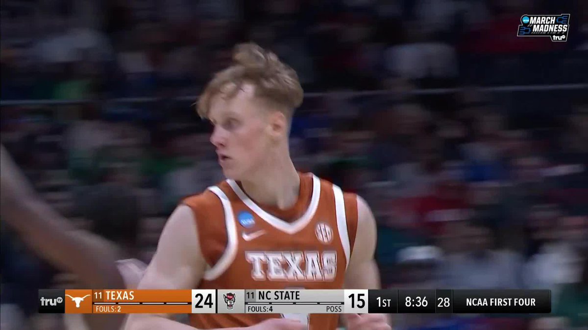How about that Matas Vokietaitis spin 😮💨 #MarchMadness Texas Men’s Basketball