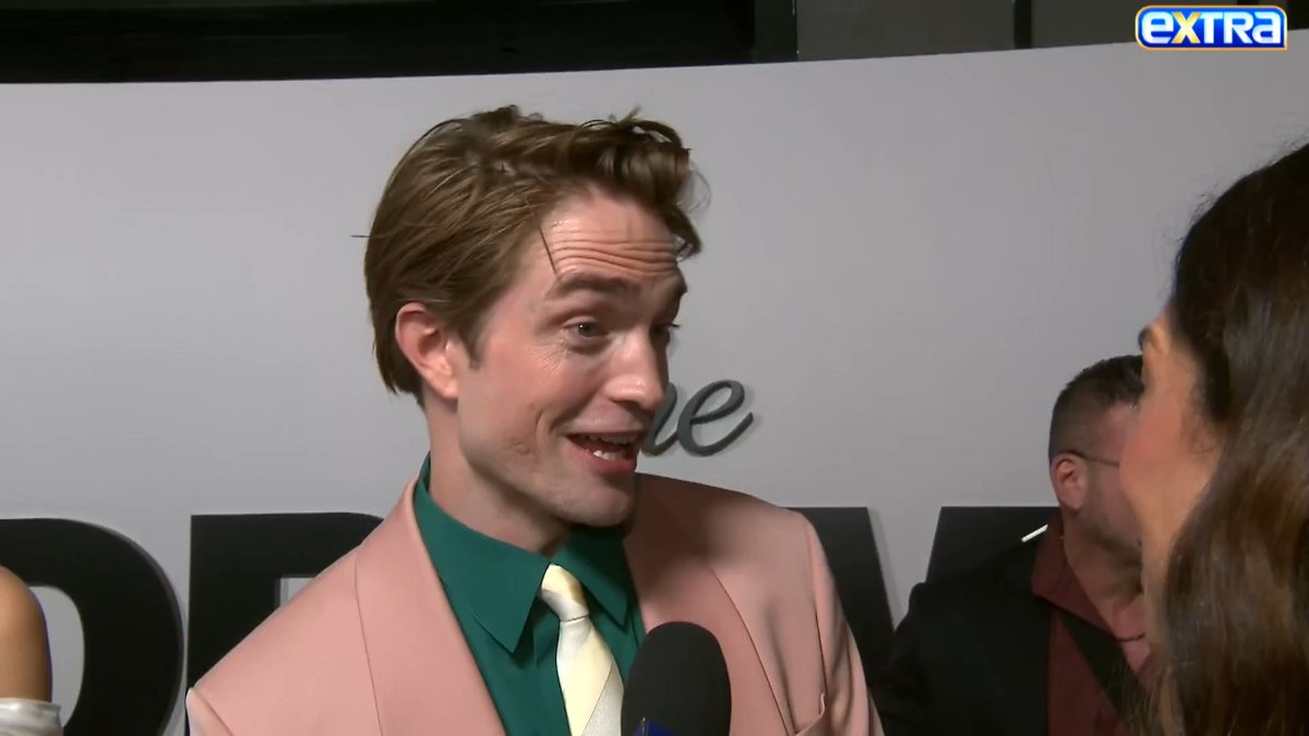 Robert Pattinson dishes on his daughter's Elmo birthday party! 🎂 Plus, he talks making "anxiety calls" to Zendaya while filming "The Drama."