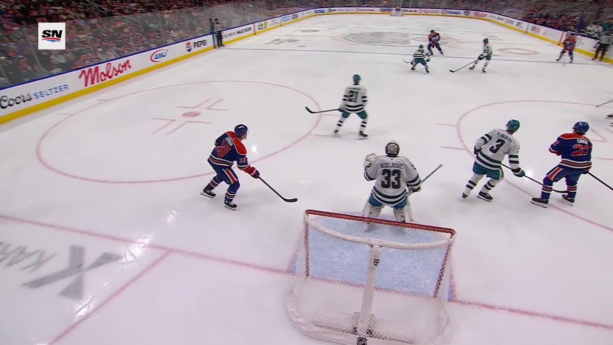Shaq Hyman slam 🏀 #LetsGoOilers