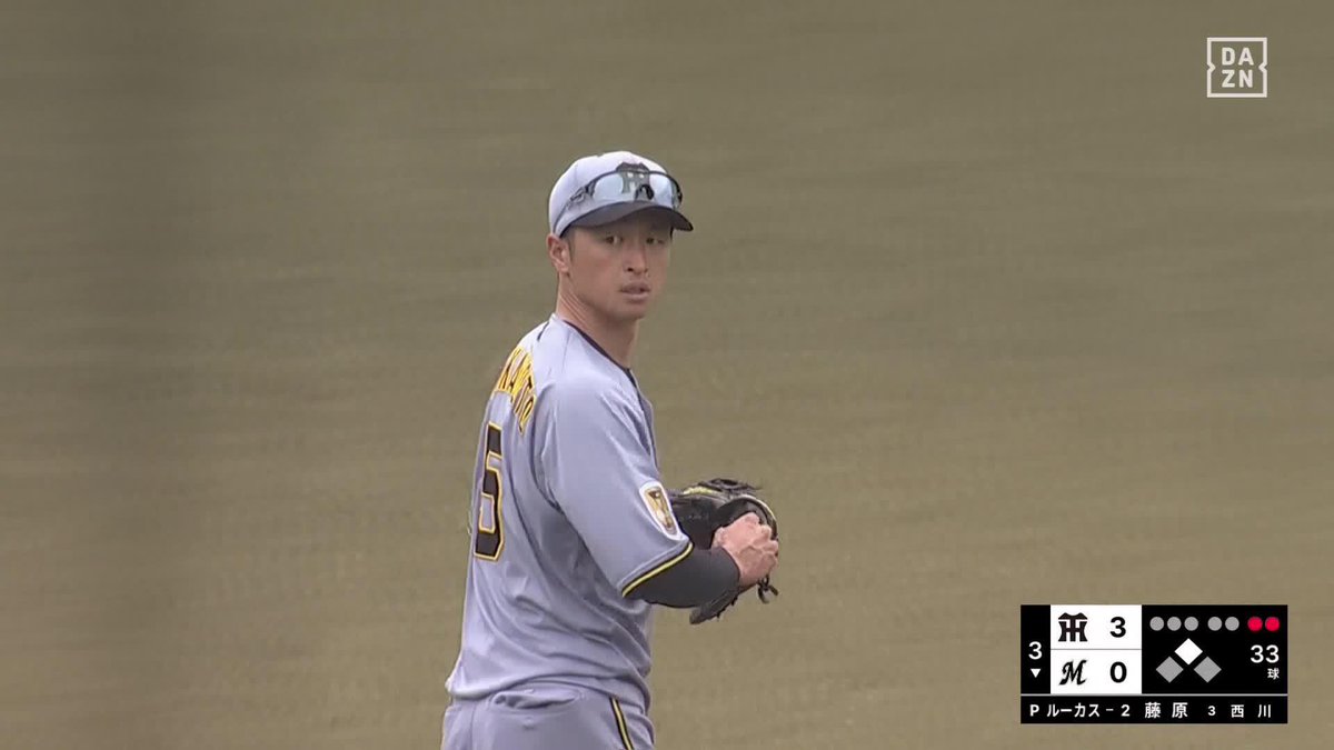 これぞGG賞 落下地点に最短距離で 近本光司 ファインプレー ⚾️ロッテ×阪神（オープン戦） #阪神タイガース #だったらDAZN DAZNならオープン戦も見られる📱 ✔ 月々2,300円（年間プラン・月々払い） ✔ 初月無料キャンペーン中（〜4/19まで） ▶ 視聴はこちら
