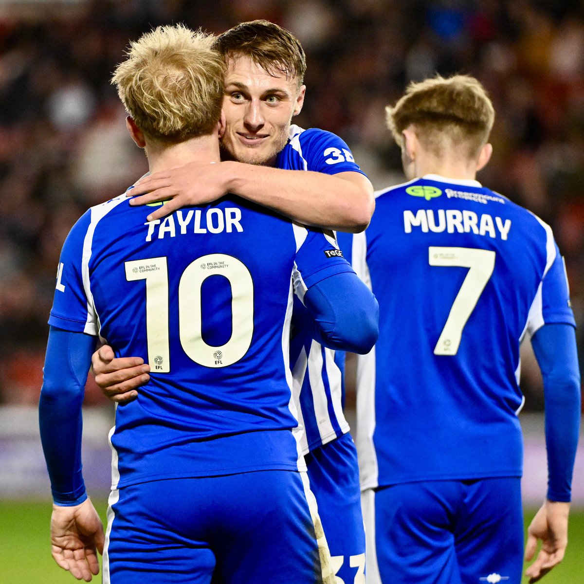 🧊 Cold finish 🤝 Cold cele... #wafc 🔵⚪️
