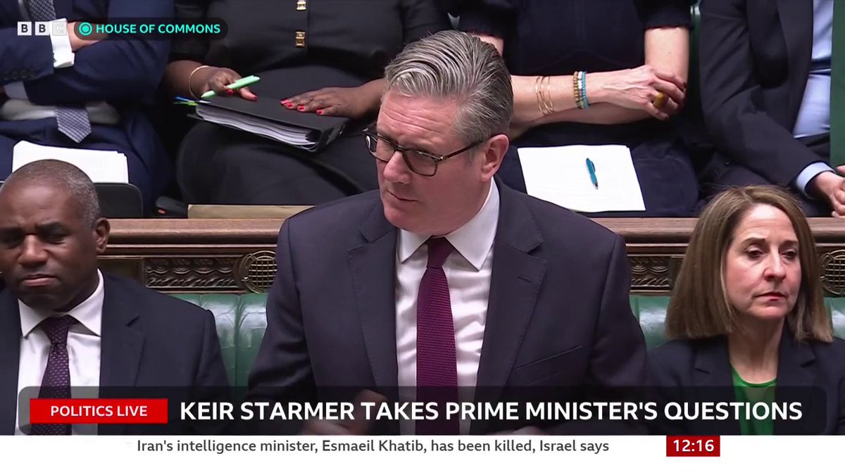 Ed Davey calls GB News the “Reform channel” and asks whether government rules “aren’t fit for purpose” or if they’re not being enforced by Ofcom It’s a “matter for Ofcom” to deal with, Keir Starmer responds #PMQs
