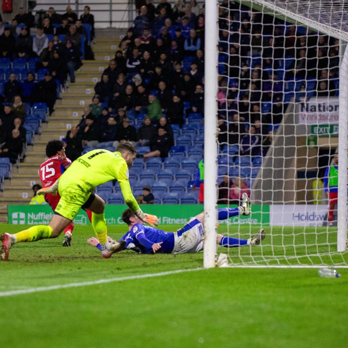 🤩 Our third goal meant a lot. #oafc