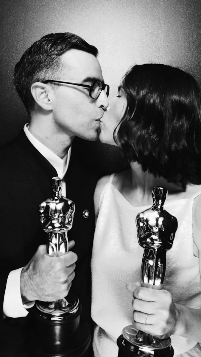 A kiss worthy of an Oscar. TWO PEOPLE EXCHANGING SALIVA wins Best Live Action Short Film! #Oscars