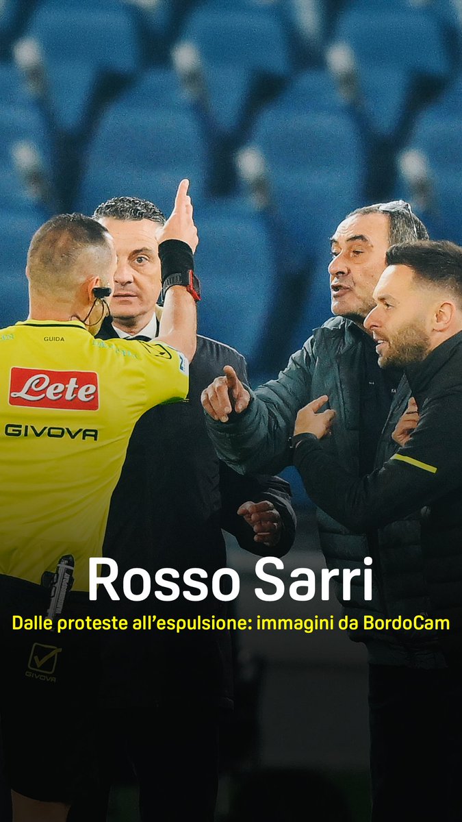 Sarri: proteste per il recupero ed espulsione 🟥 "𝐍𝐨𝐧 𝐯𝐚 𝐛𝐞𝐧𝐞! 𝐑𝐨𝐬𝐬𝐨? 𝐕𝐢𝐞𝐧𝐢 𝐪𝐮𝐢!" 🫵 Poi l'esultanza al triplice fischio 🤩🥳 🎤 Davide Bernardi BordoCam #LazioMilan è disponibile ora su #DAZN! 📲