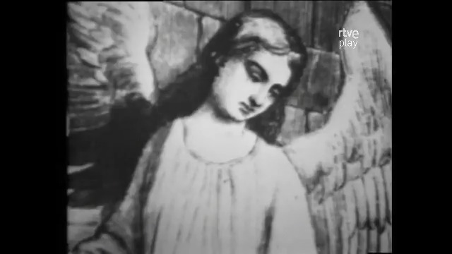 En 1973 el cierre de la programación traía consigo una 'Oración de cierre' en la que se recitaban versículos de los evangelios, los hechos de los apóstoles y el antiguo testamento. Mira, por ejemplo, la del Libro del Apocalipsis. Capítulo 22, versículo 9: