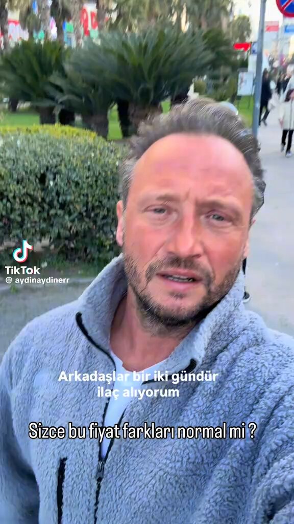 Aydın hoca 2 menemene 1380 lira vermiş isyan ediyor 👏🏻👏🏻 soyguncu esnafa boykot şart.. 15 dolara menemen mi olur