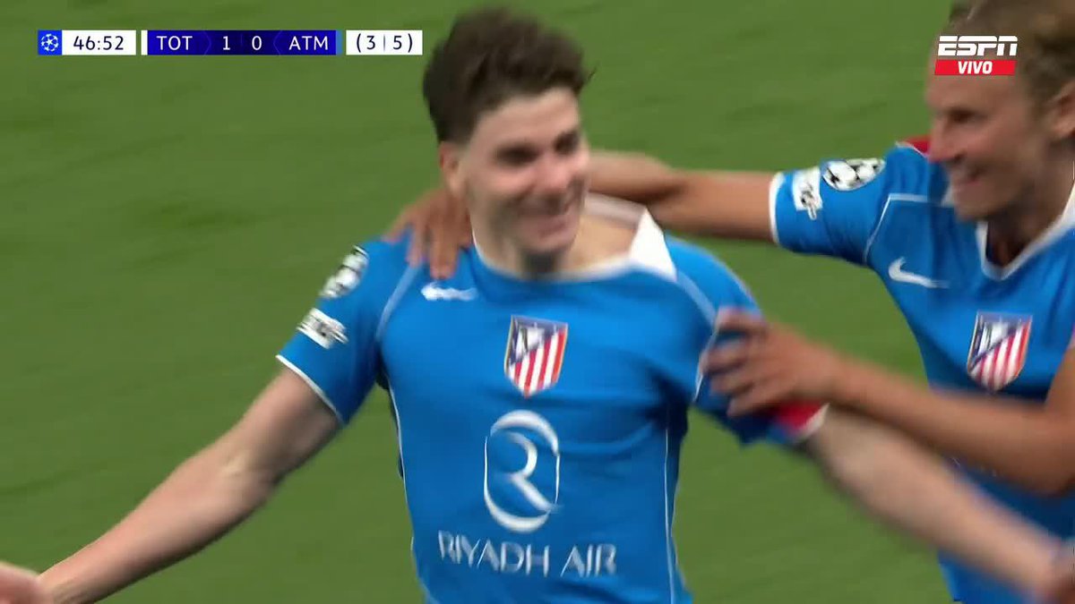 POR EL AMOR DE DIOS QUE PEDAZO DE GOL JULIAN ALVAREZ EN CHAMPIONS COMPITE EL PUSKAS MANO A MANO CON ENZO FERNÁNDEZ, UN ESCANDALO