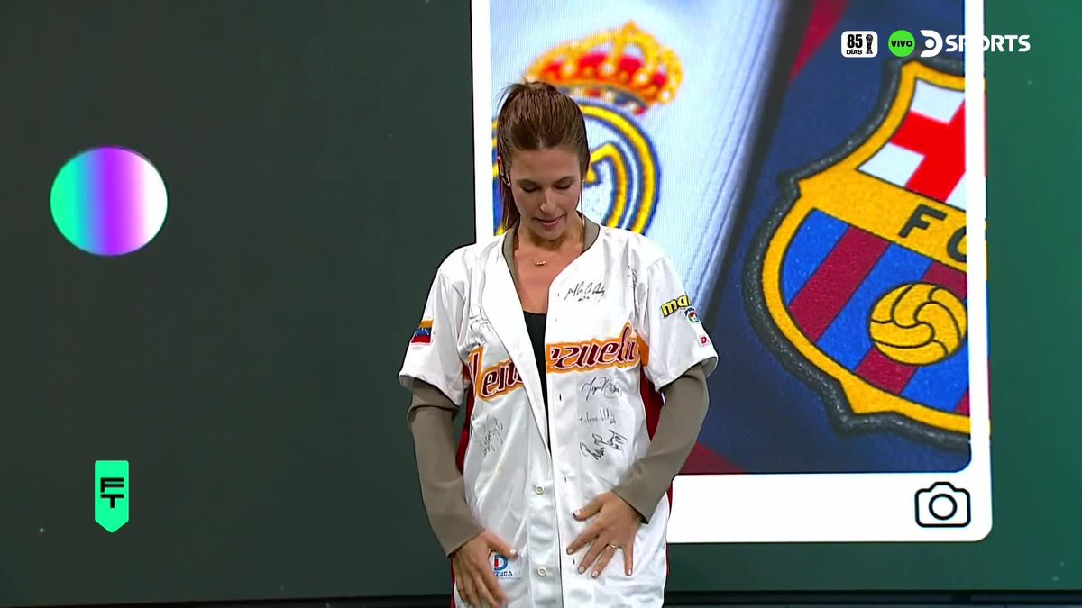 ¡LA FELICIDAD DE @MilenaGimon CON LA CONSAGRACIÓN DE VENEZUELA EN EL MUNDIAL DE BEISBOL! 🇻🇪⚾️ 🎙️ #FútbolTotal