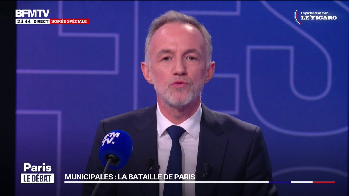 Municipales à Paris: "Pendant ce débat, vous avez vu deux manières de faire de la politique. D'un côté le choix de l'outrance, de l'autre celui de l'humilité, de la droiture et la vision que nous portons pour Paris", résume Emmanuel Grégoire (Union de la gauche)
