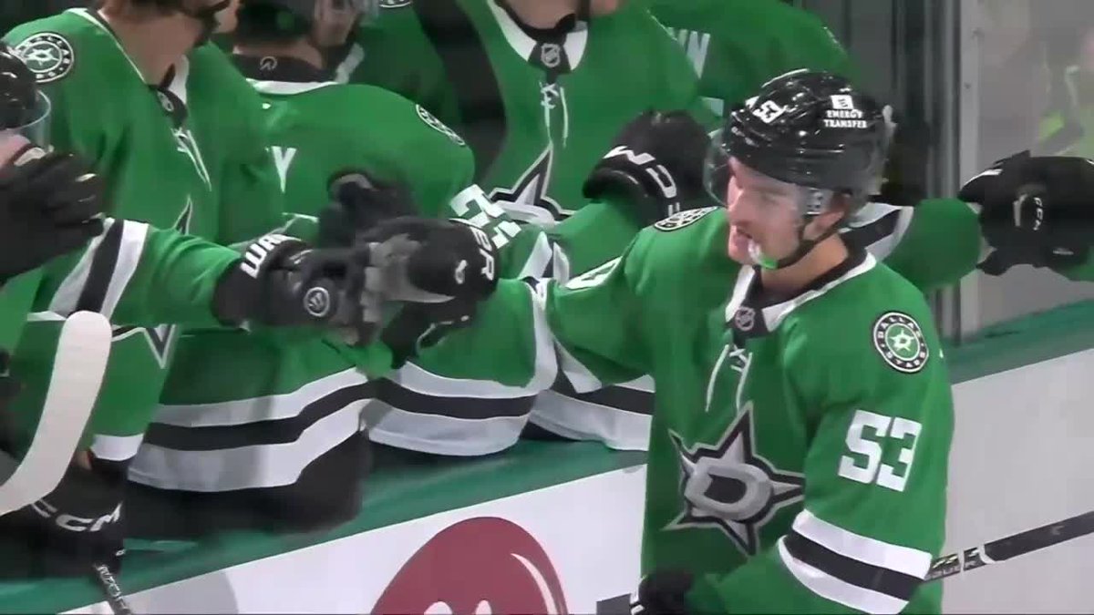 Wyatt Johnston joined the boys to talk about the Stars PP success and what he learned from Joe Pavelski 🔥