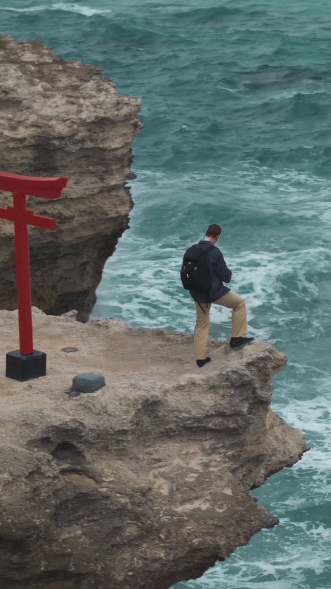 Prada Ambassador Benedict Cumberbatch stars in the first of a pair of films created by National Geographic CreativeWorks, collaborating with Prada as storytelling partner for the fourth year to explore the real-world impact of the SEA BEYOND project across the globe. Just two hours from Tokyo, the waters around Japan’s Izu Peninsula teem with marine life - shaped by powerful ocean currents and dramatic geology that create a uniquely rich and dynamic underwater environment. As of July 2023, 1% of the proceeds from the Prada Re-Nylon for SEA BEYOND Collection benefit SEA BEYOND. Discover more: #PradaReNylon #Prada #BenedictCumberbatch