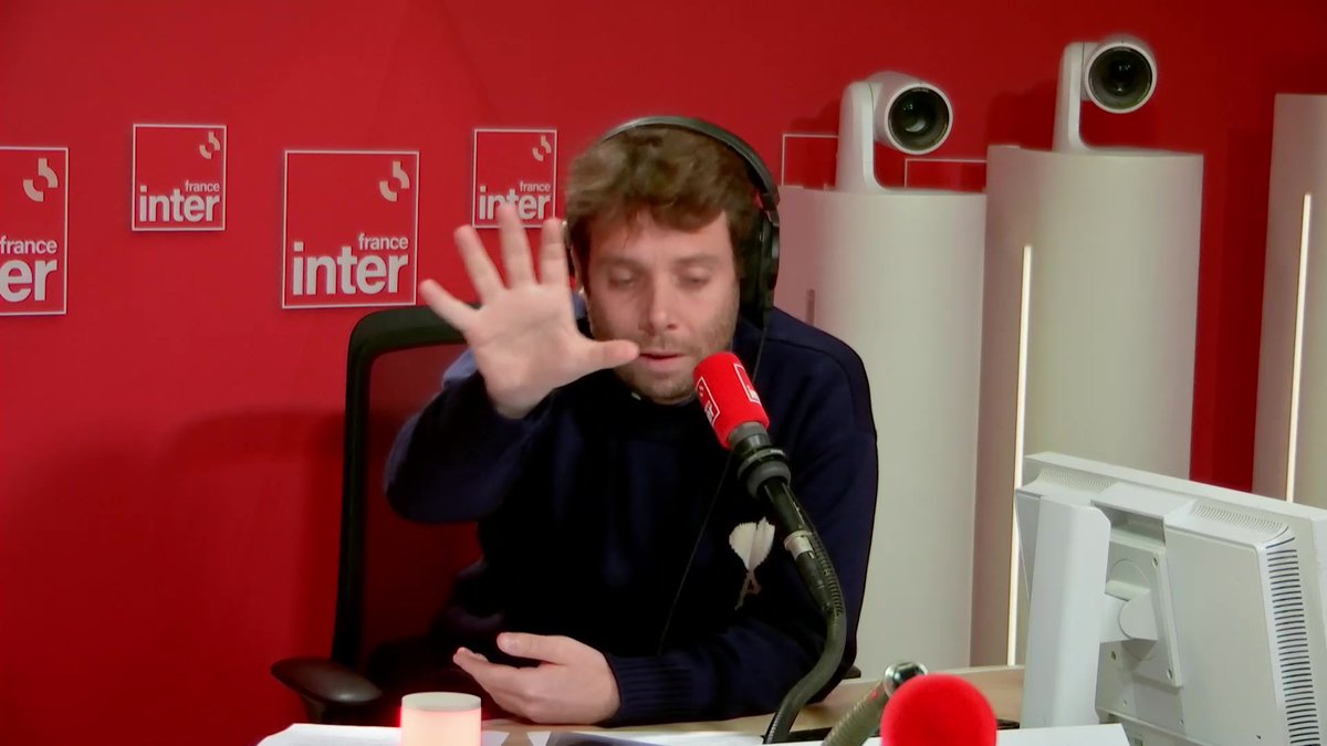 “Si je ne parle pas bien l’arabe, est-ce que je peux être une bonne Marocaine ?” Leïla Slimani raconte ce sentiment de “désappartenance” du fait de son oubli de sa langue maternelle, qu’elle soigne à travers l’écriture. ➡️