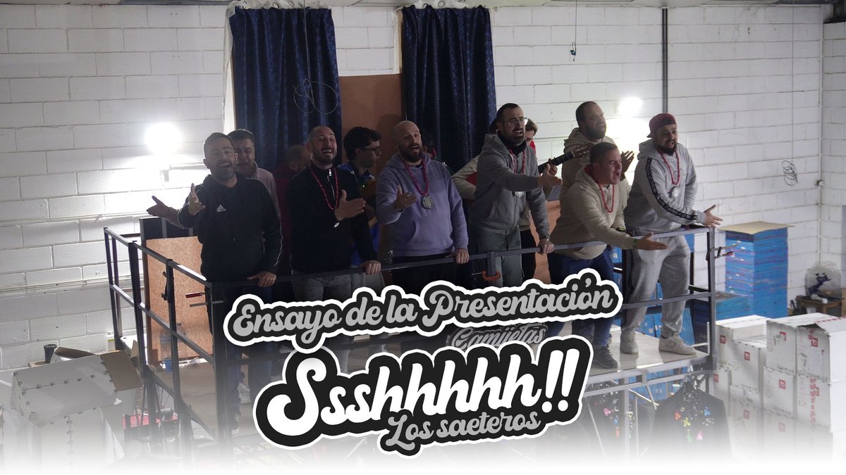 Así sonaba nuestra presentación los primeros días que empezamos a ensayar desde el balcón. Agradecer a CAMIJETAS y a nuestro querido Pablo por hacernos un huequito en su nave para meter semejante mastodonte y poder ensayar allí los últimos días antes de cantar en Preliminares.