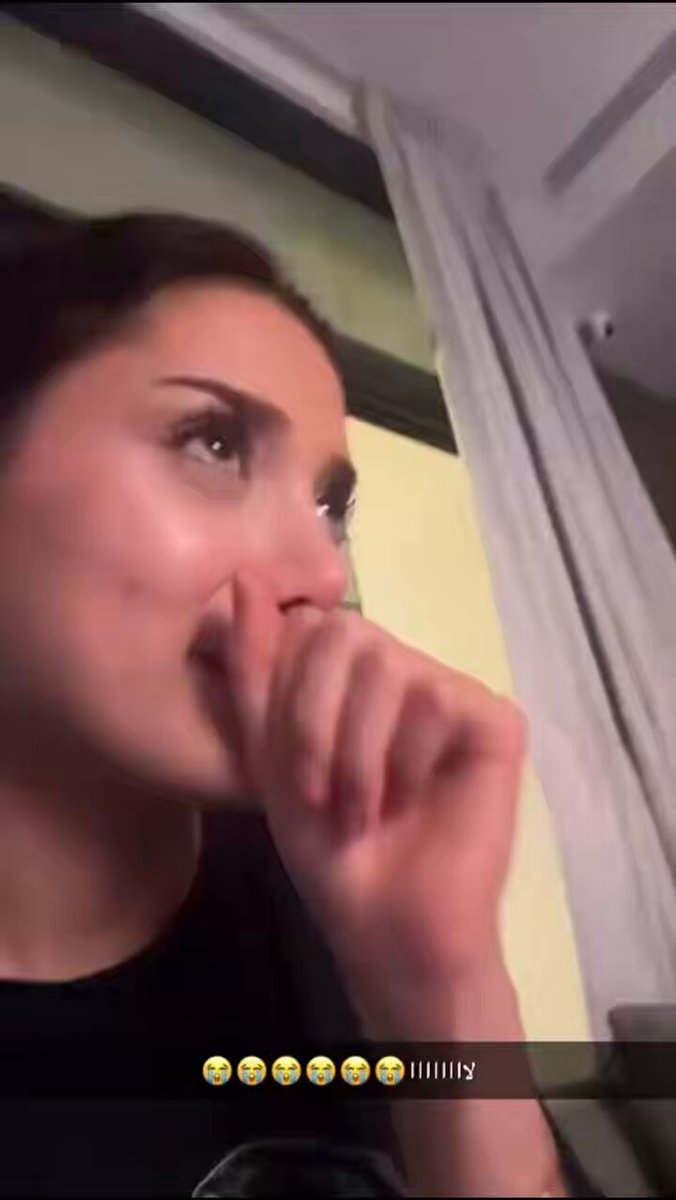 متداول: بنين ستار تنهار بالبكاء بعد وفاة شخصية وضحى في شارع الأعشى 👀💔!
